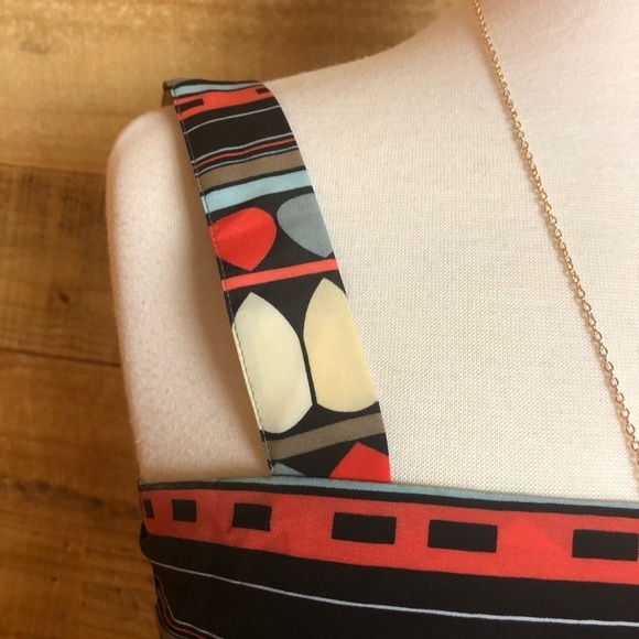 BCBG MaxAzria, floral/geo pattern dress,EUC - Picture 5 of 12